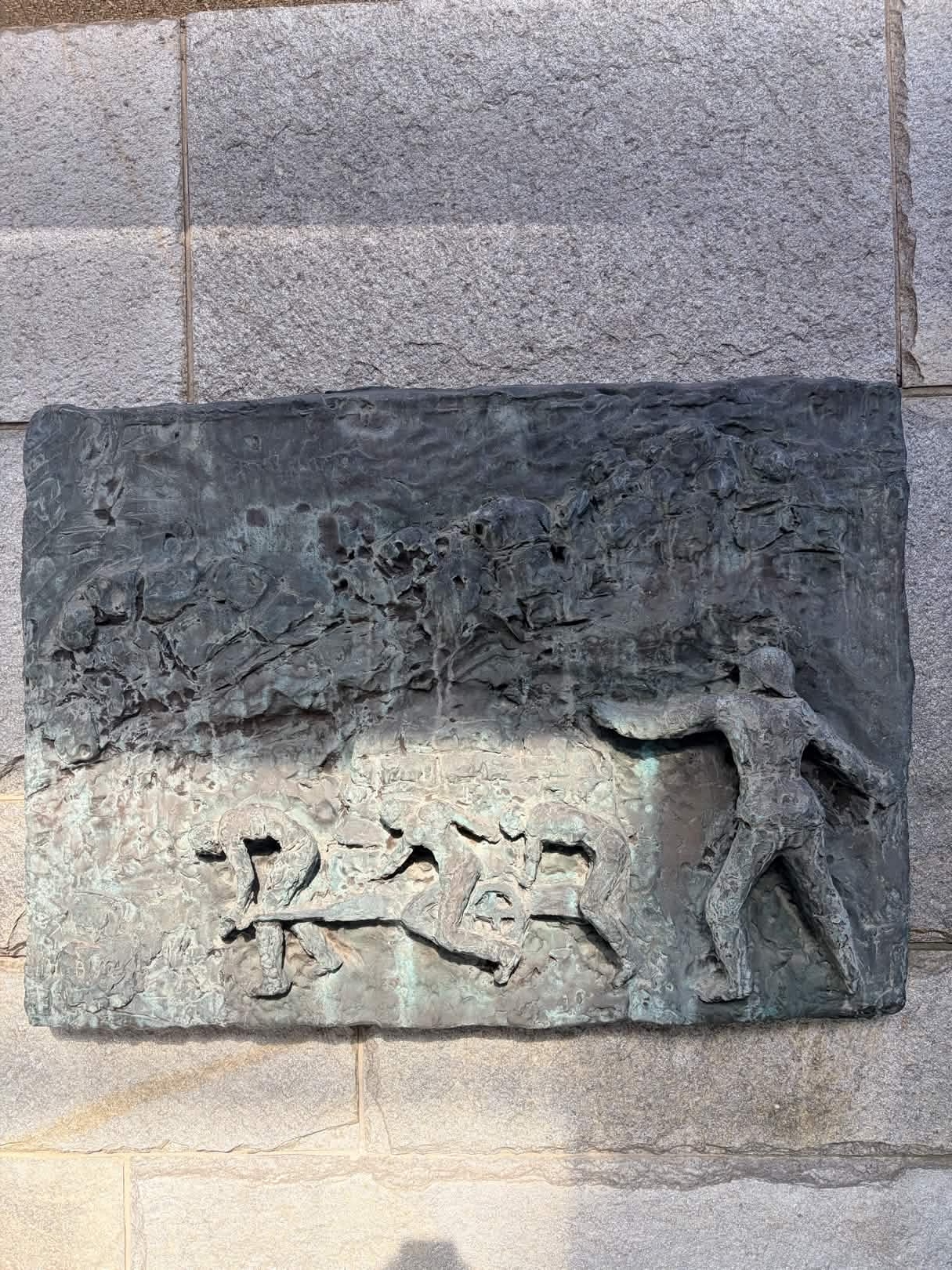 Plaque